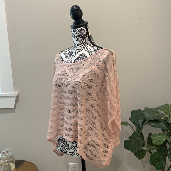 Vintage Betsey Johnson | Blush Crochet draped Top - Picture 3 of 5